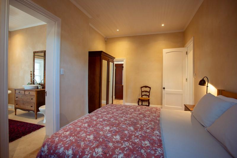 To Let 4 Bedroom Property for Rent in Hobie Beach Western Cape